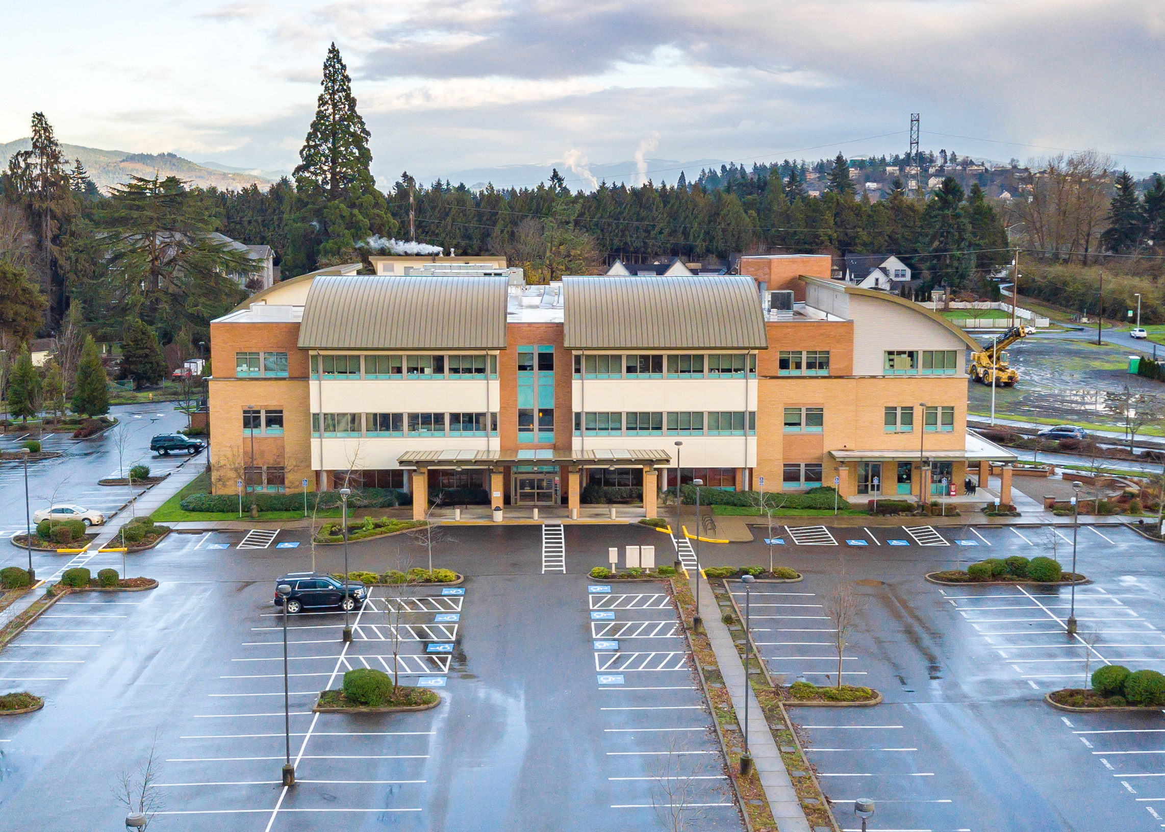 330 Chase Garden Way building2